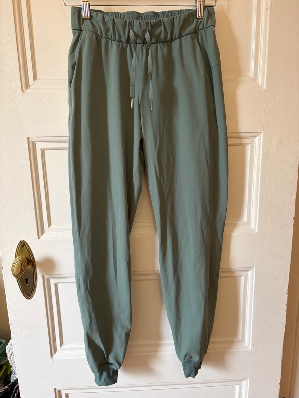 🌻Lululemon Teal Joggers